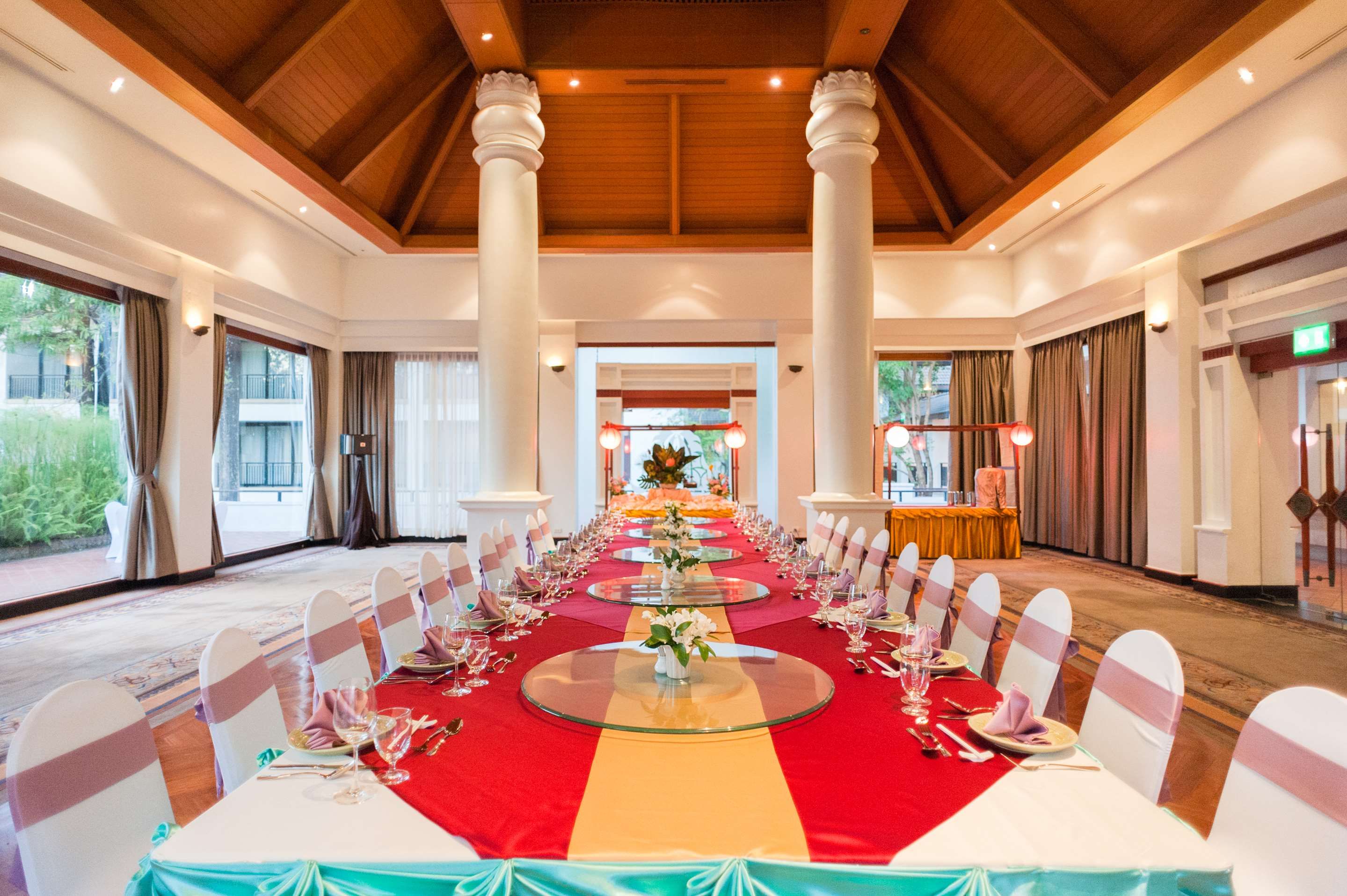 Banquet hall
