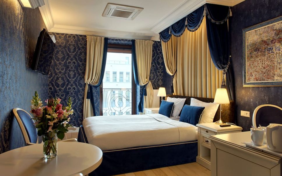 Bedroom Photo