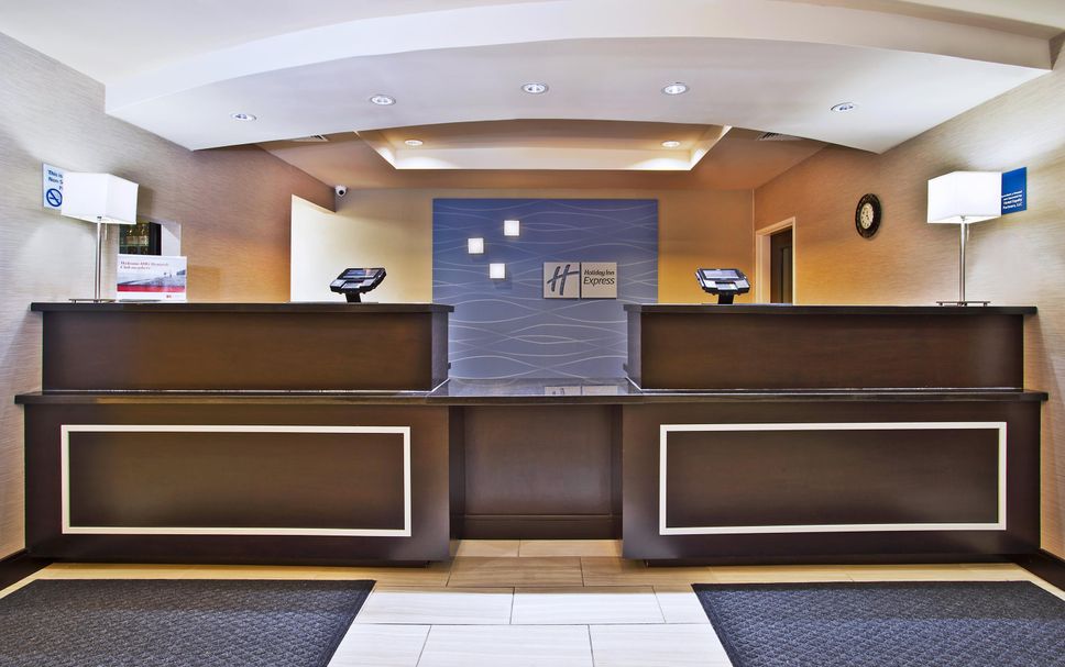 Front desk Photo