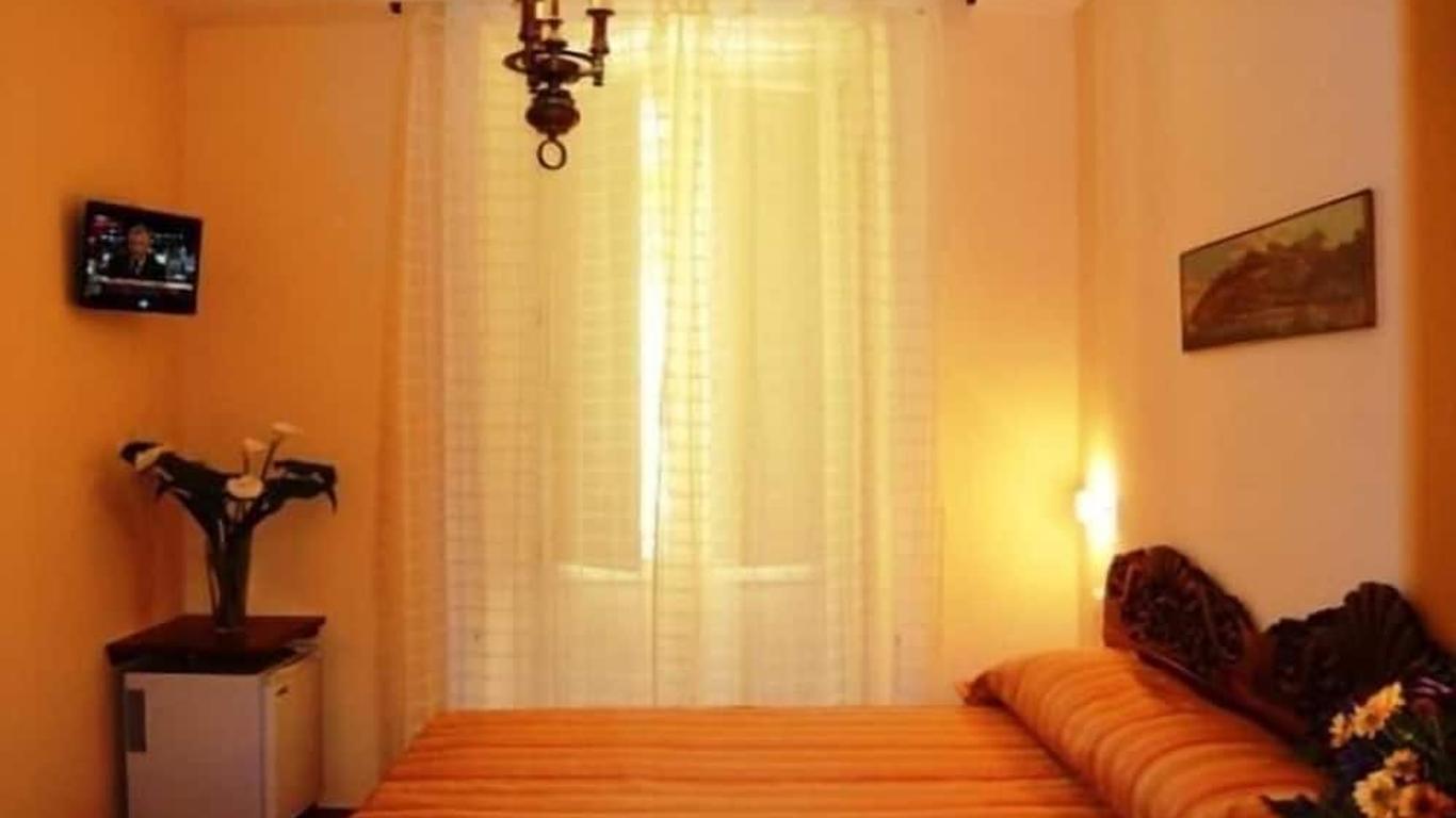 Dolcevita Sorrento Guest House