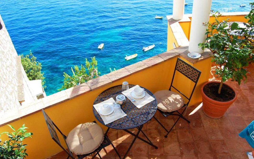 Balcony Photo