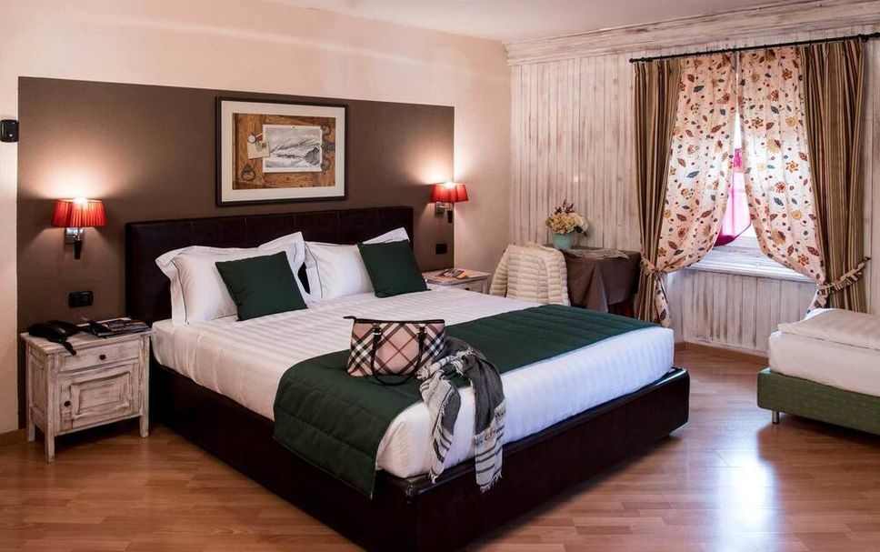 Bedroom Photo