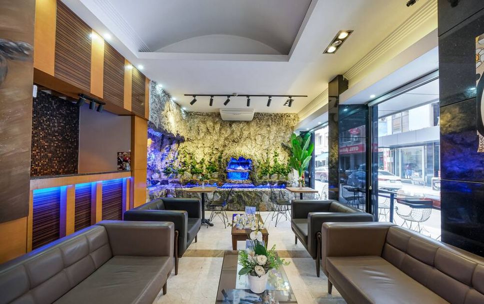 Lounge Photo