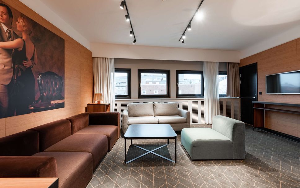 Lounge Photo