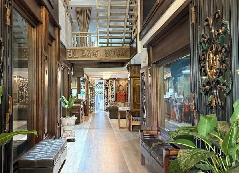 Lobby Photo