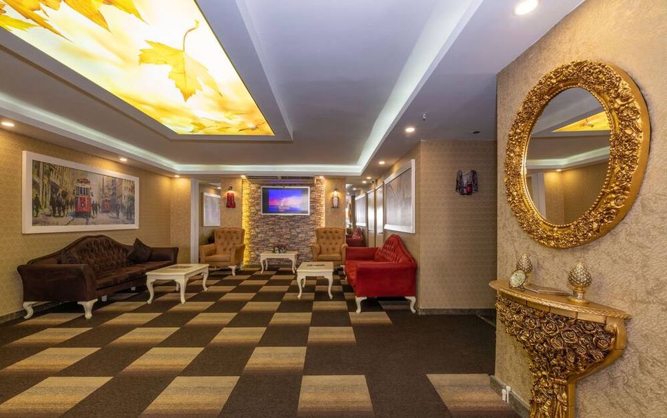 Lobby Photo
