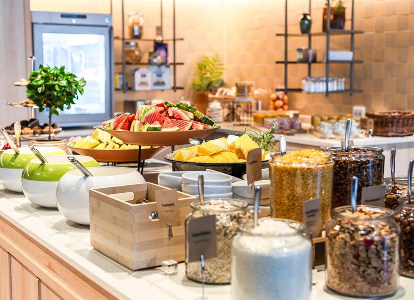 Buffet Photo