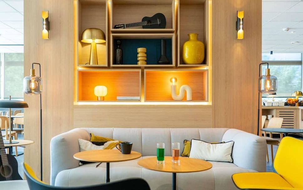 Lounge Photo