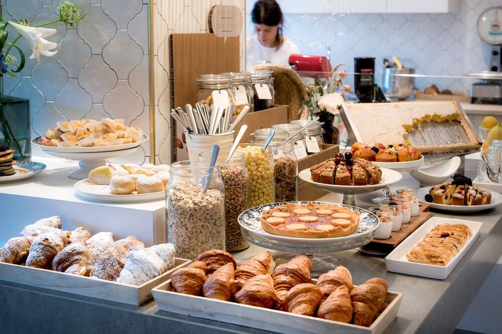 Buffet Photo