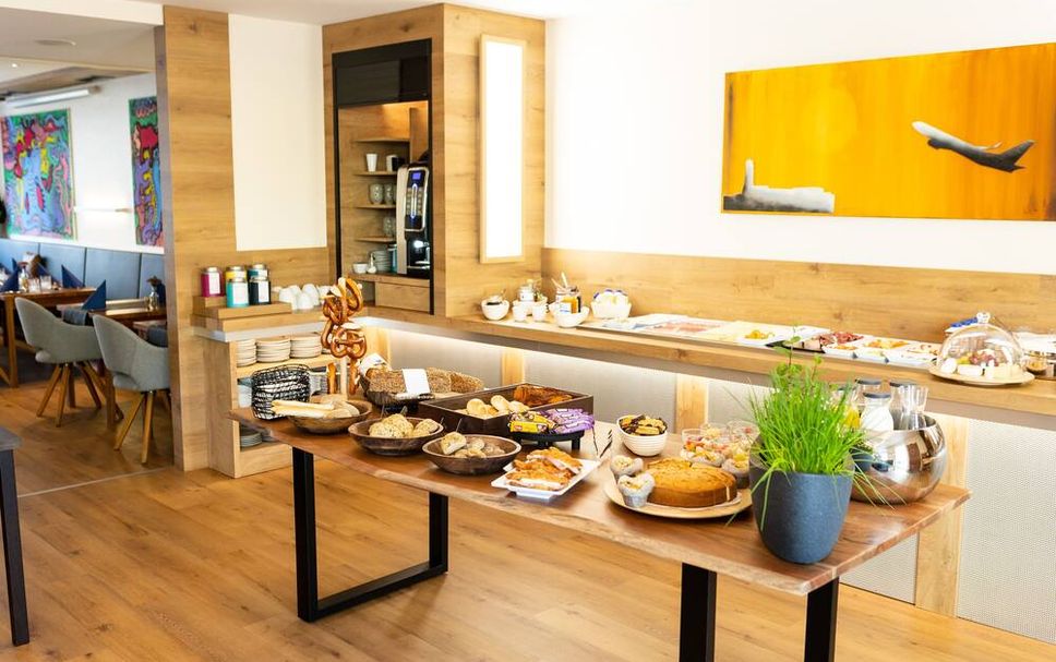 Buffet Photo