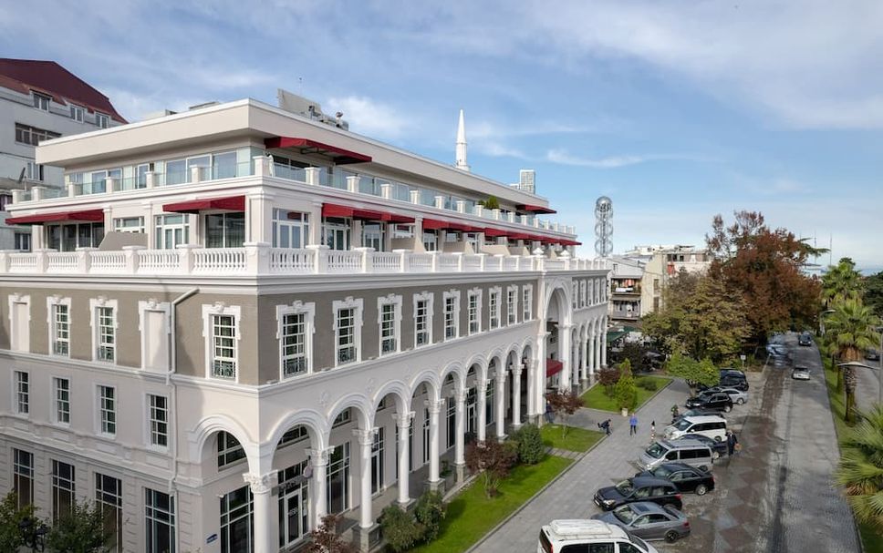 Building Photo