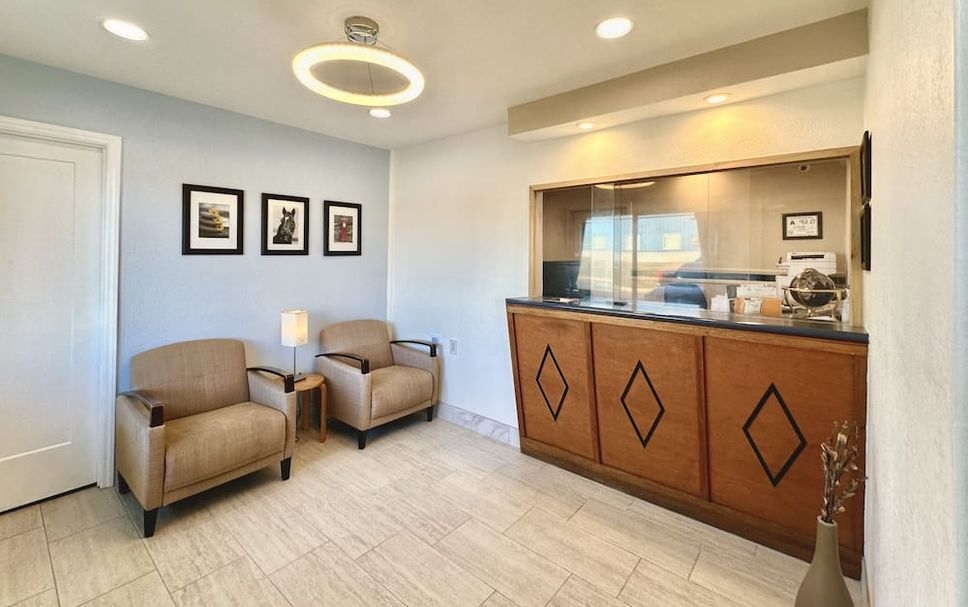 Front desk Photo