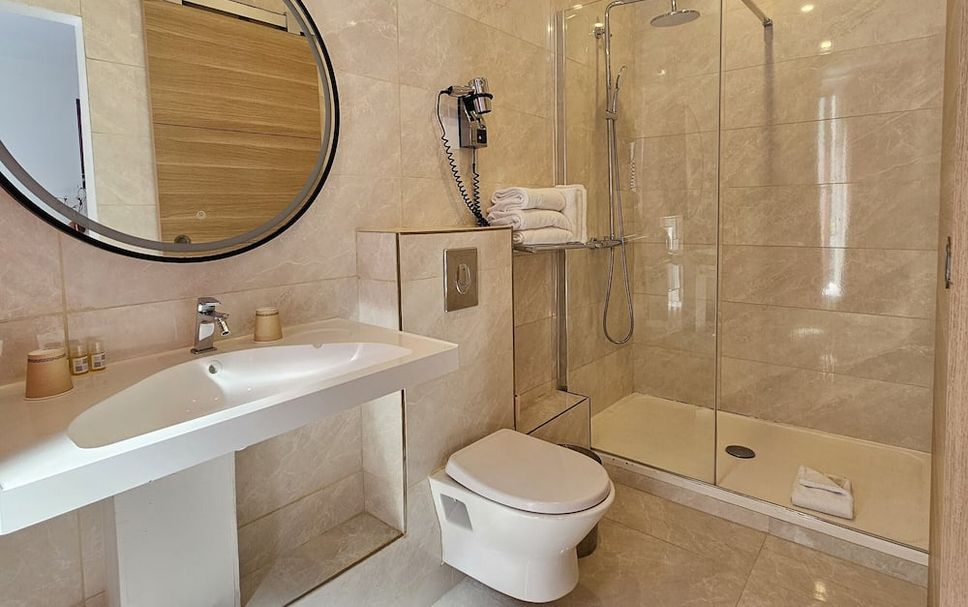 Bathroom Photo