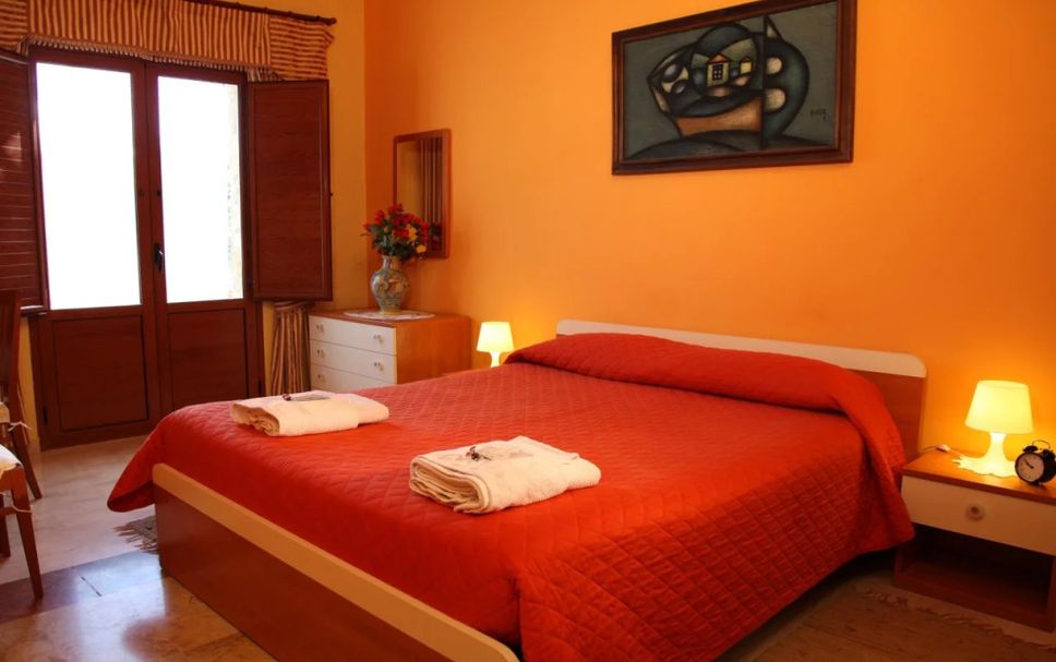 Bedroom Photo