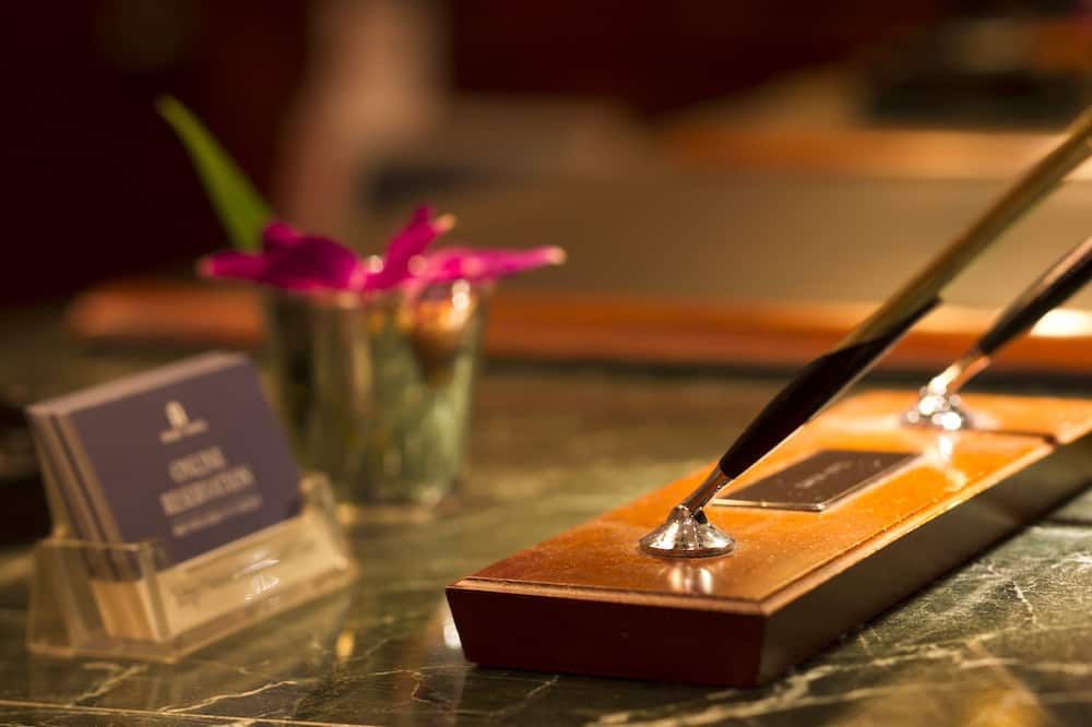 Room amenity