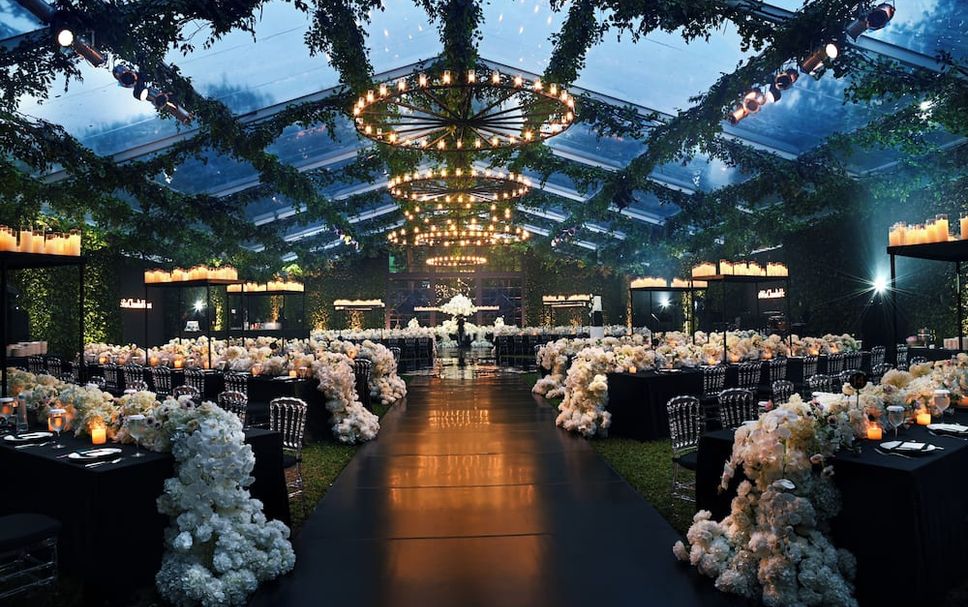 Banquet hall Photo