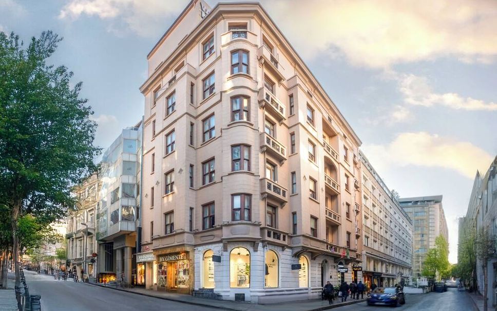 Building Photo