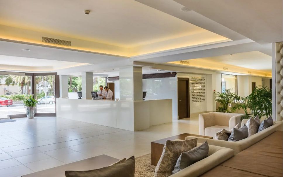 Lobby Photo