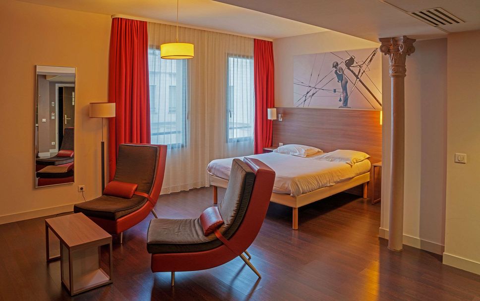 Bedroom Photo