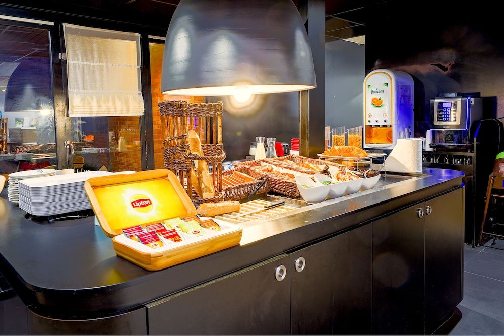 Buffet Photo