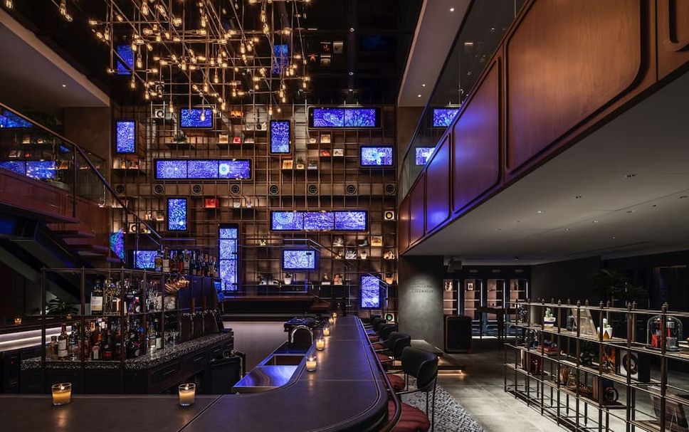 Bar Photo