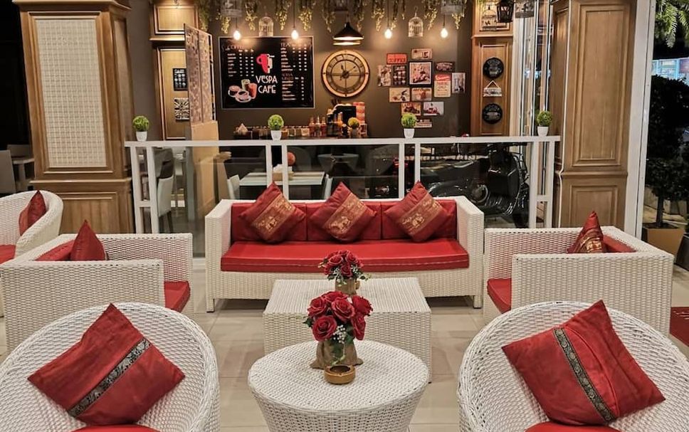 Lounge Photo