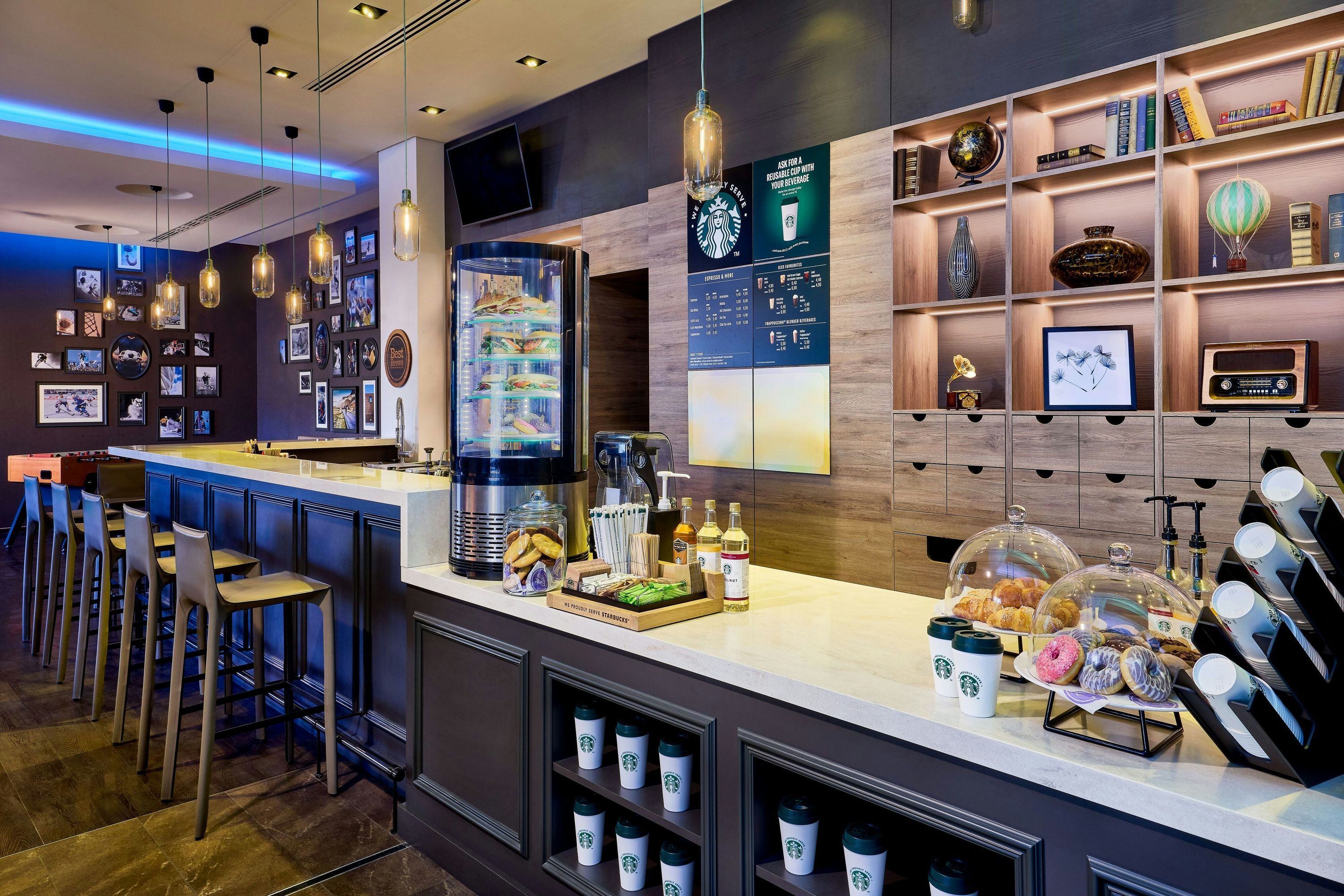 Bar
