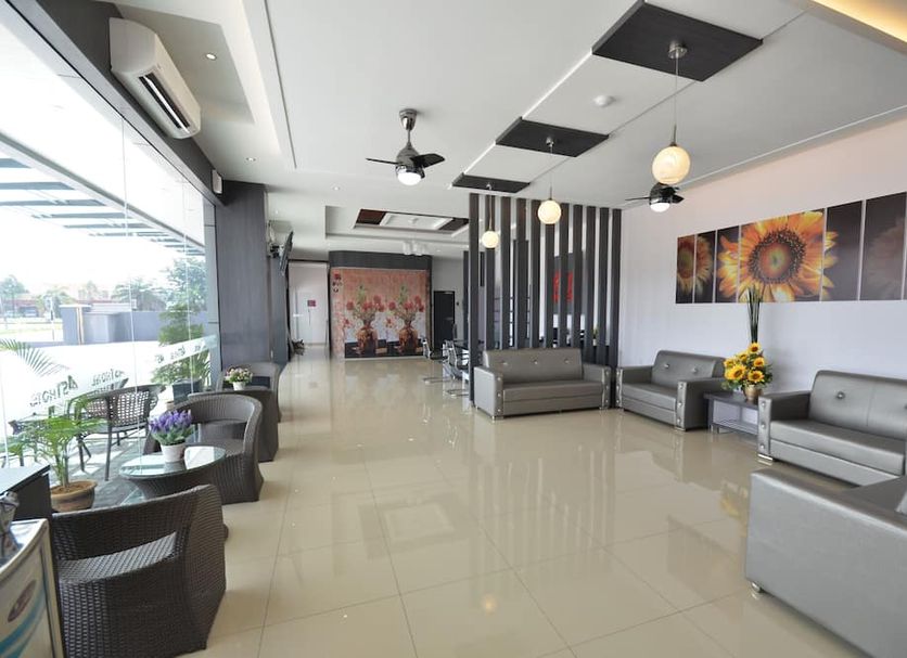 Lobby Photo
