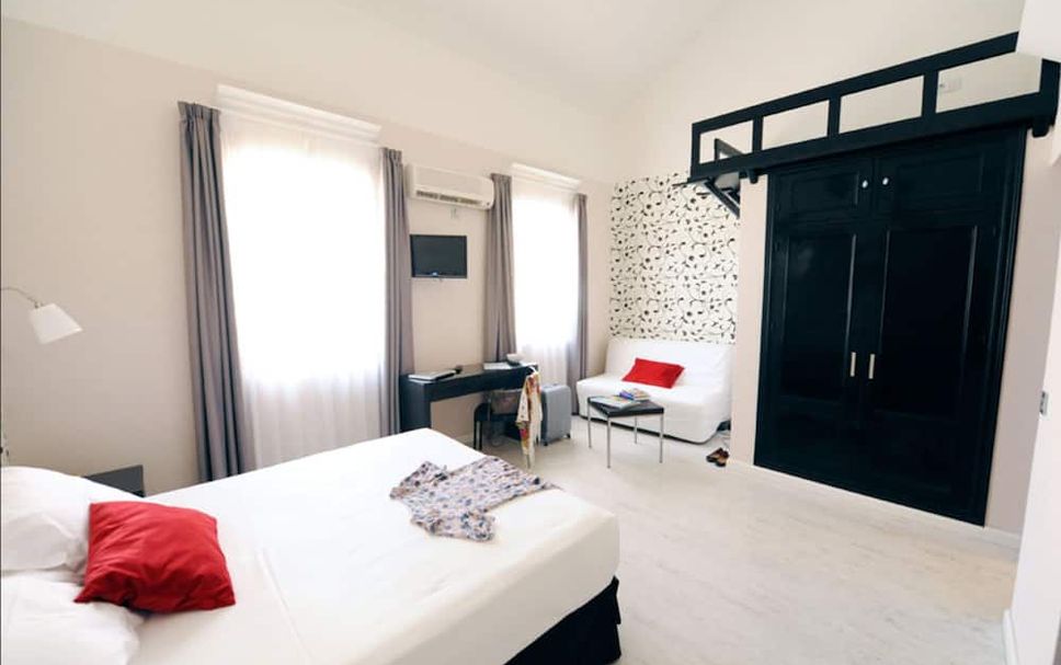 Bedroom Photo