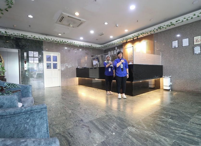 Front desk Photo