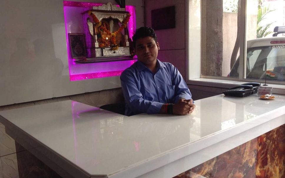 Front desk Photo