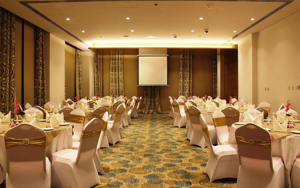 Banquet hall Photo