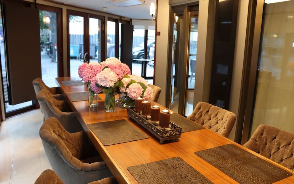 Dining room Photo