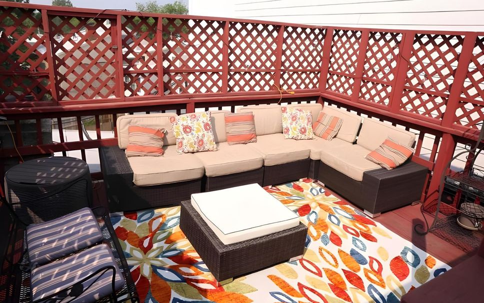 Balcony Photo