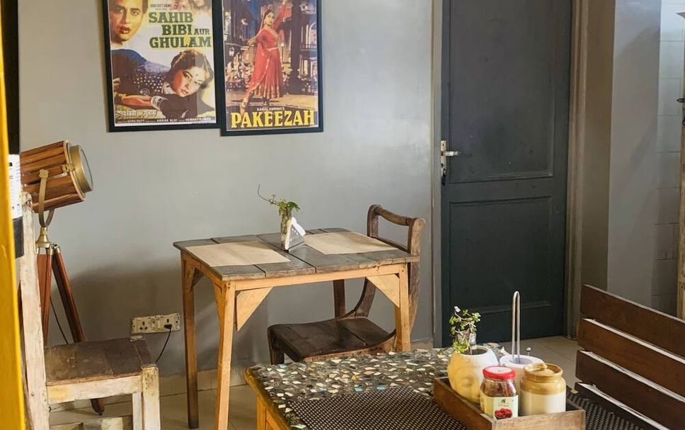Dining room Photo
