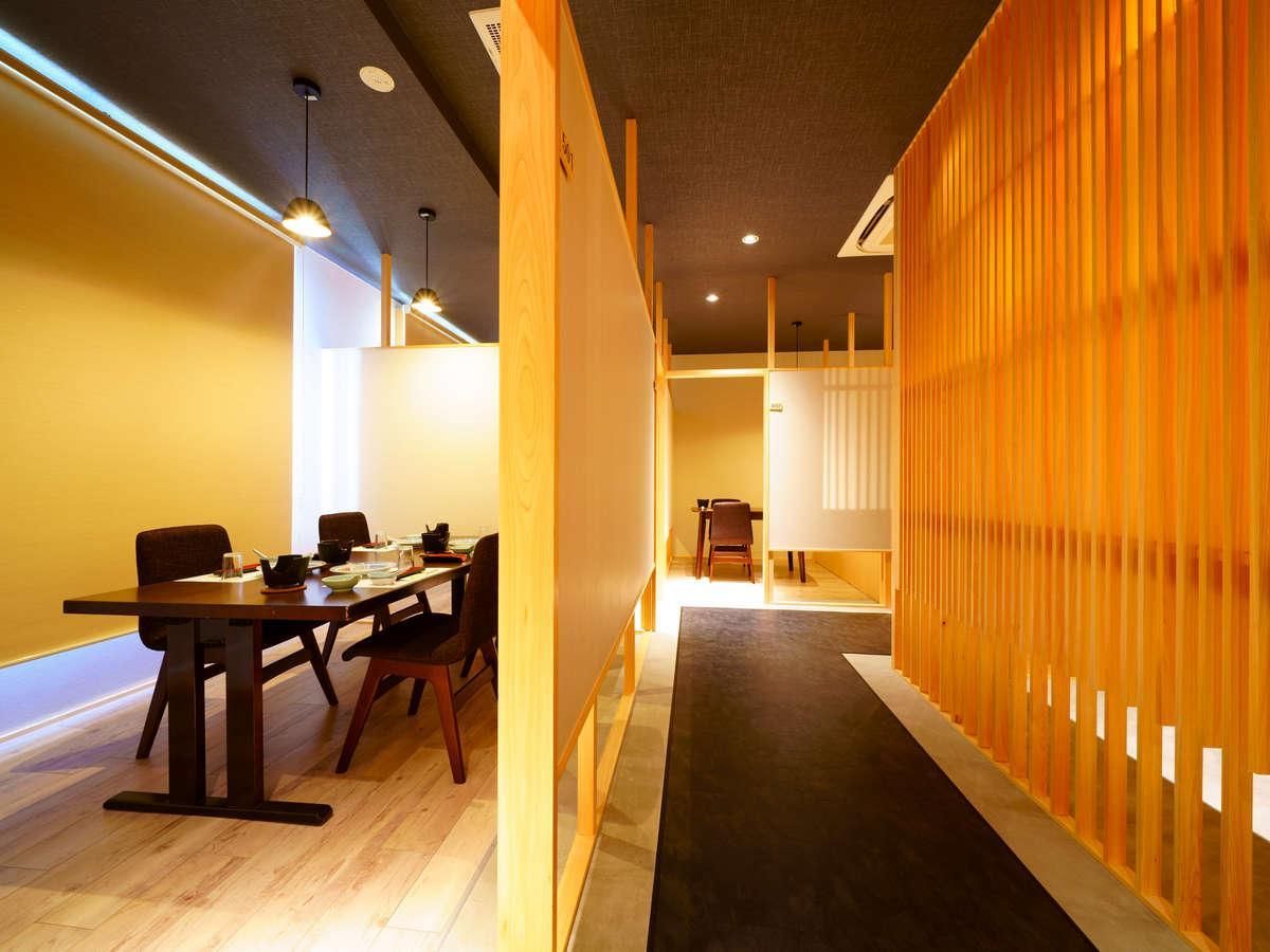 Dining room Photo