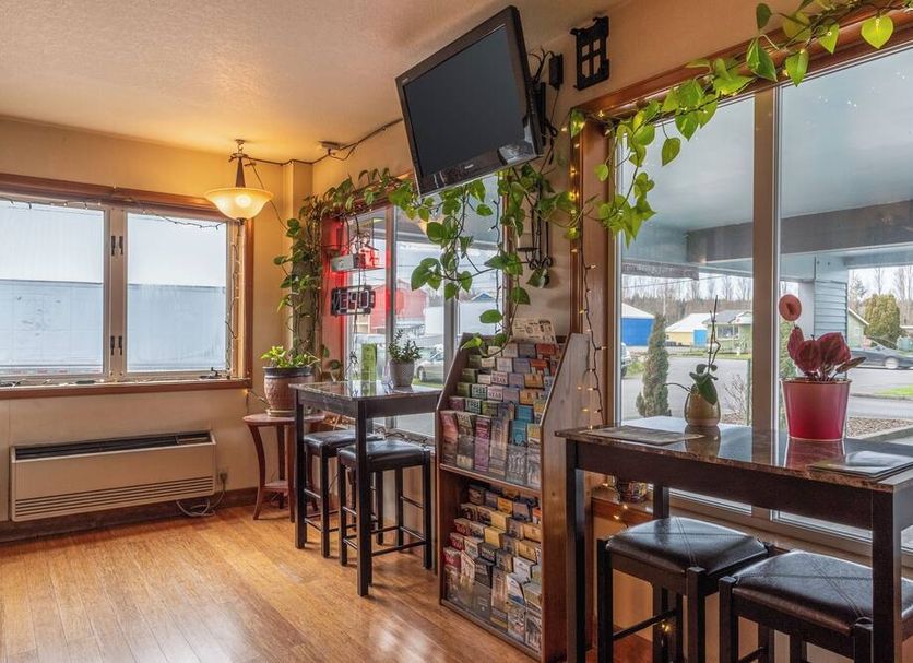 Dining room Photo
