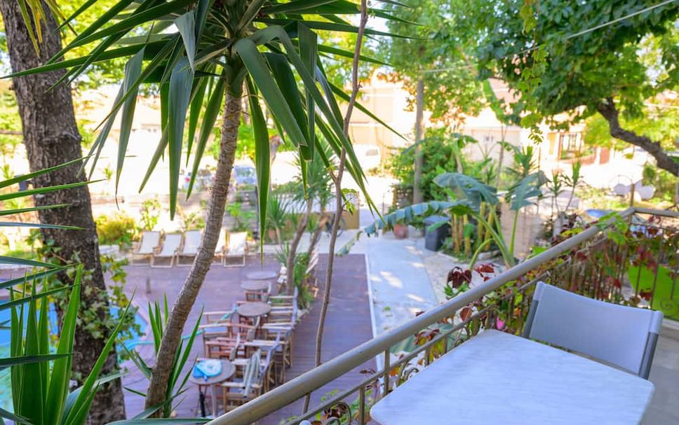 Balcony Photo