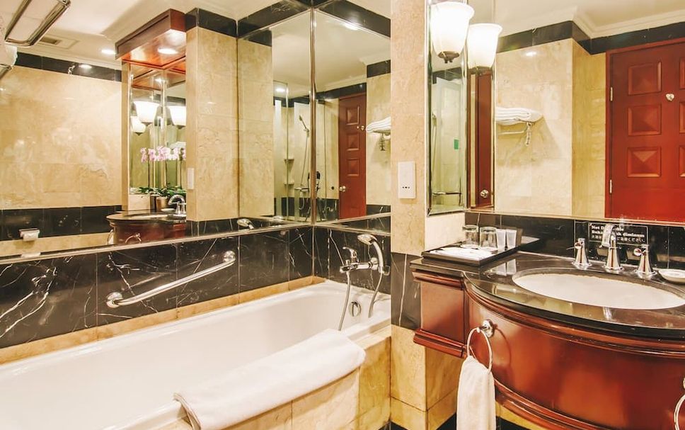 Bathroom Photo