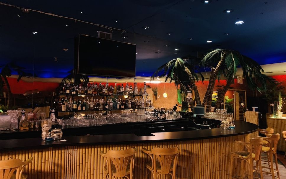Bar Photo
