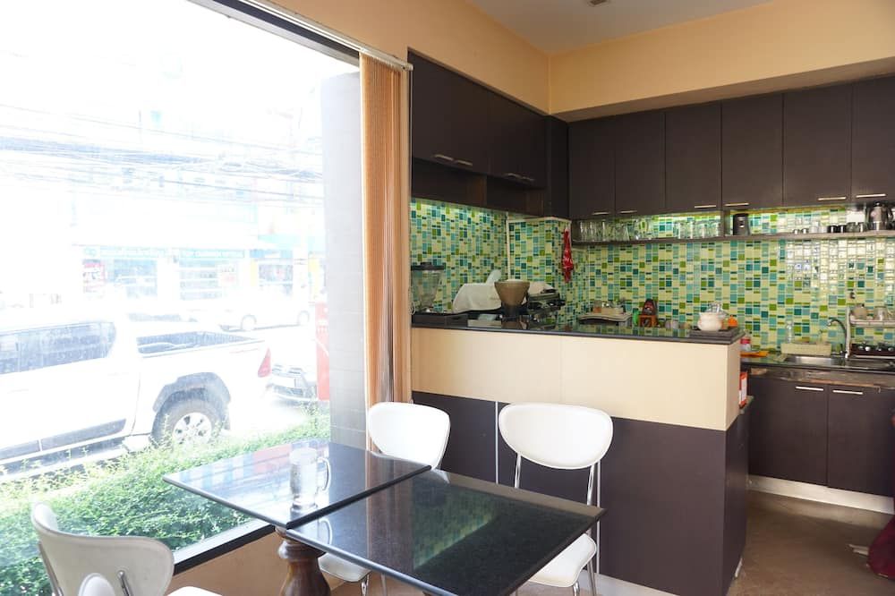 Kitchen Photo