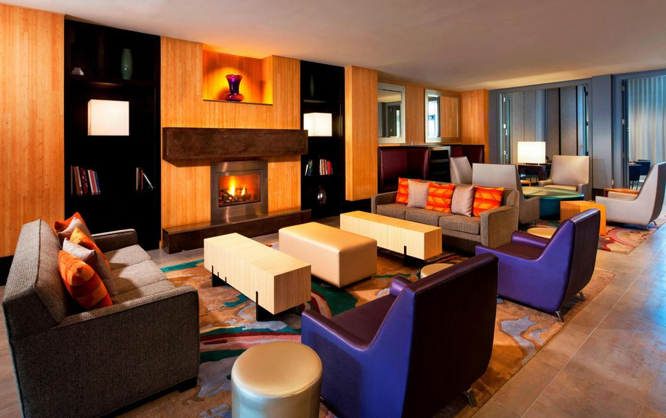 Lounge Photo