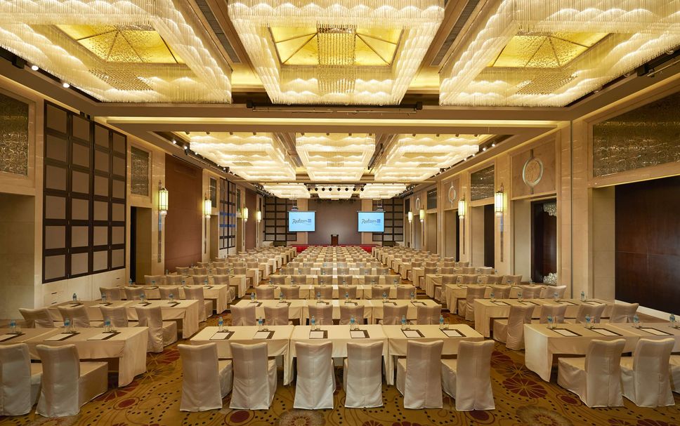 Banquet hall Photo