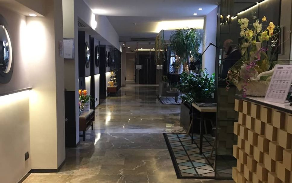 Lobby Photo