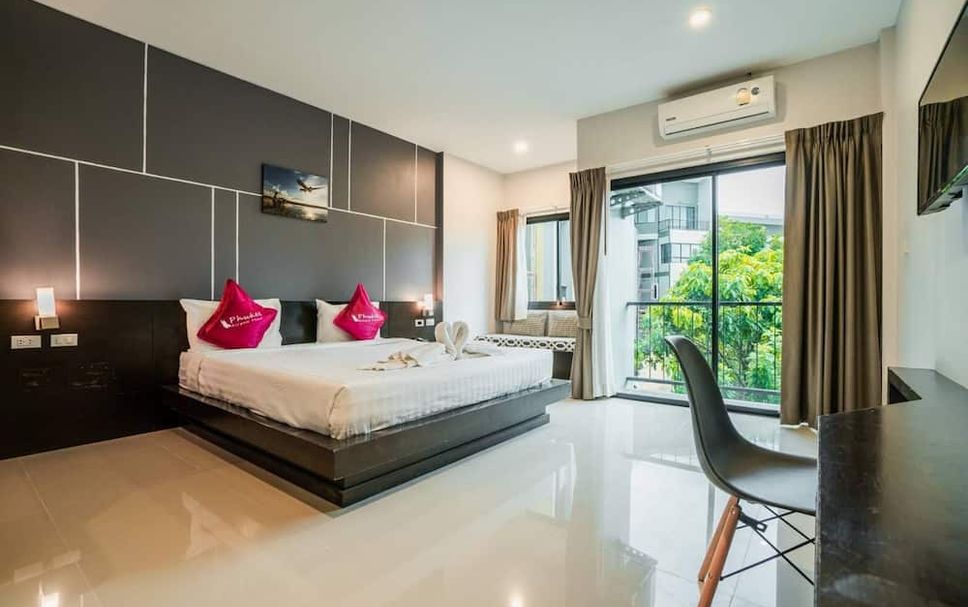 Bedroom Photo