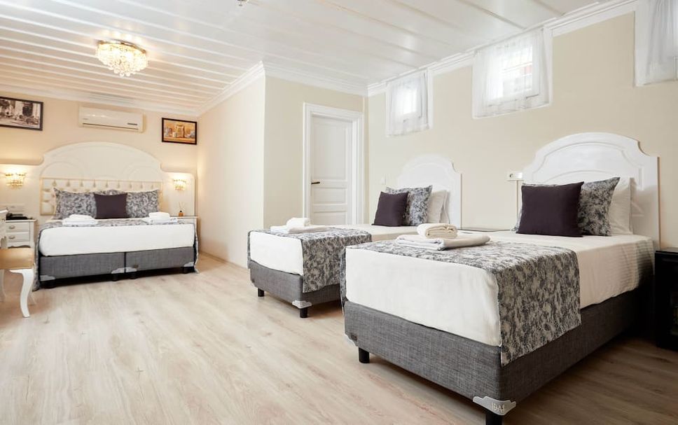 Bedroom Photo