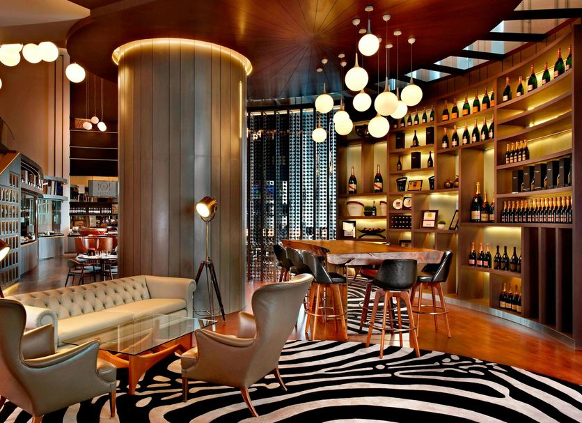 Bar Photo