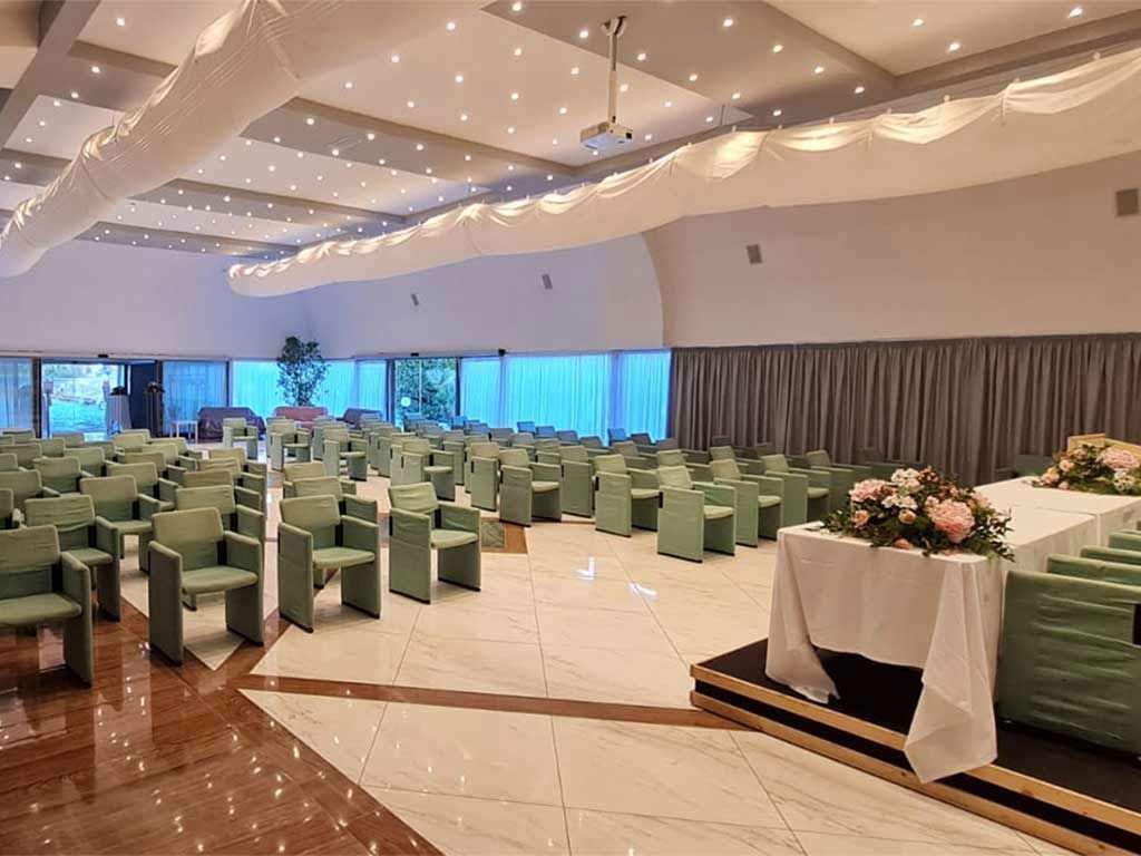 Banquet hall