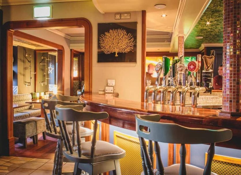 Bar Photo