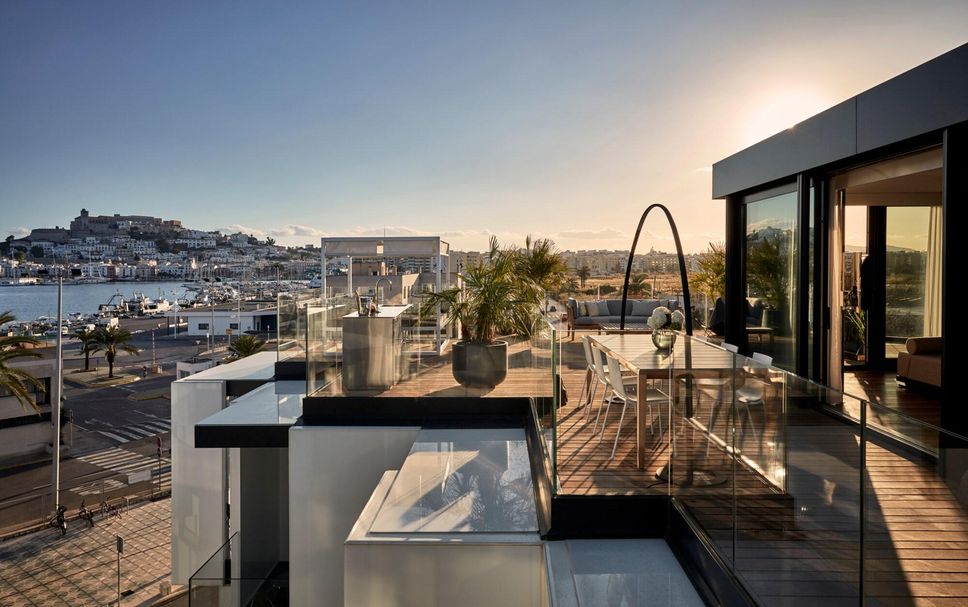 Balcony Photo
